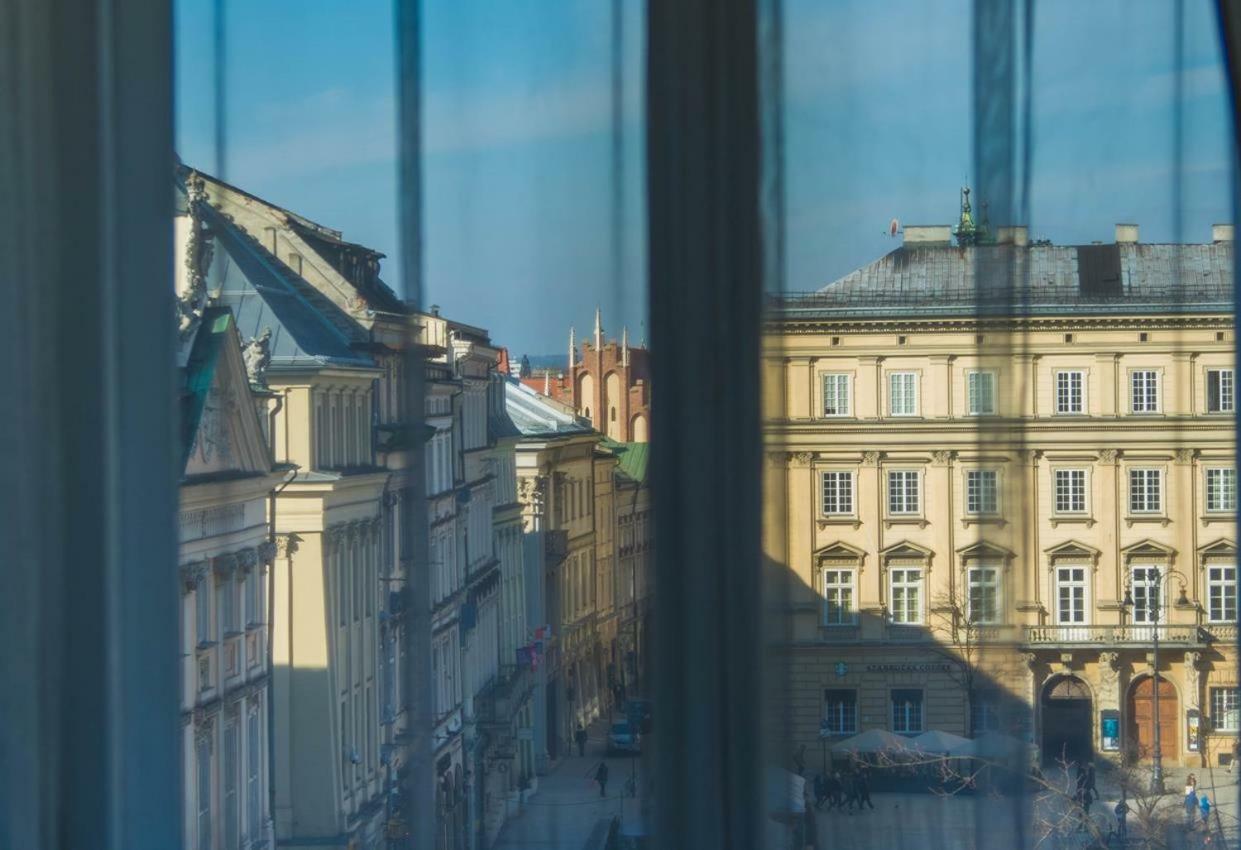 Main Market Square Apartments - Krakow — Photos 1